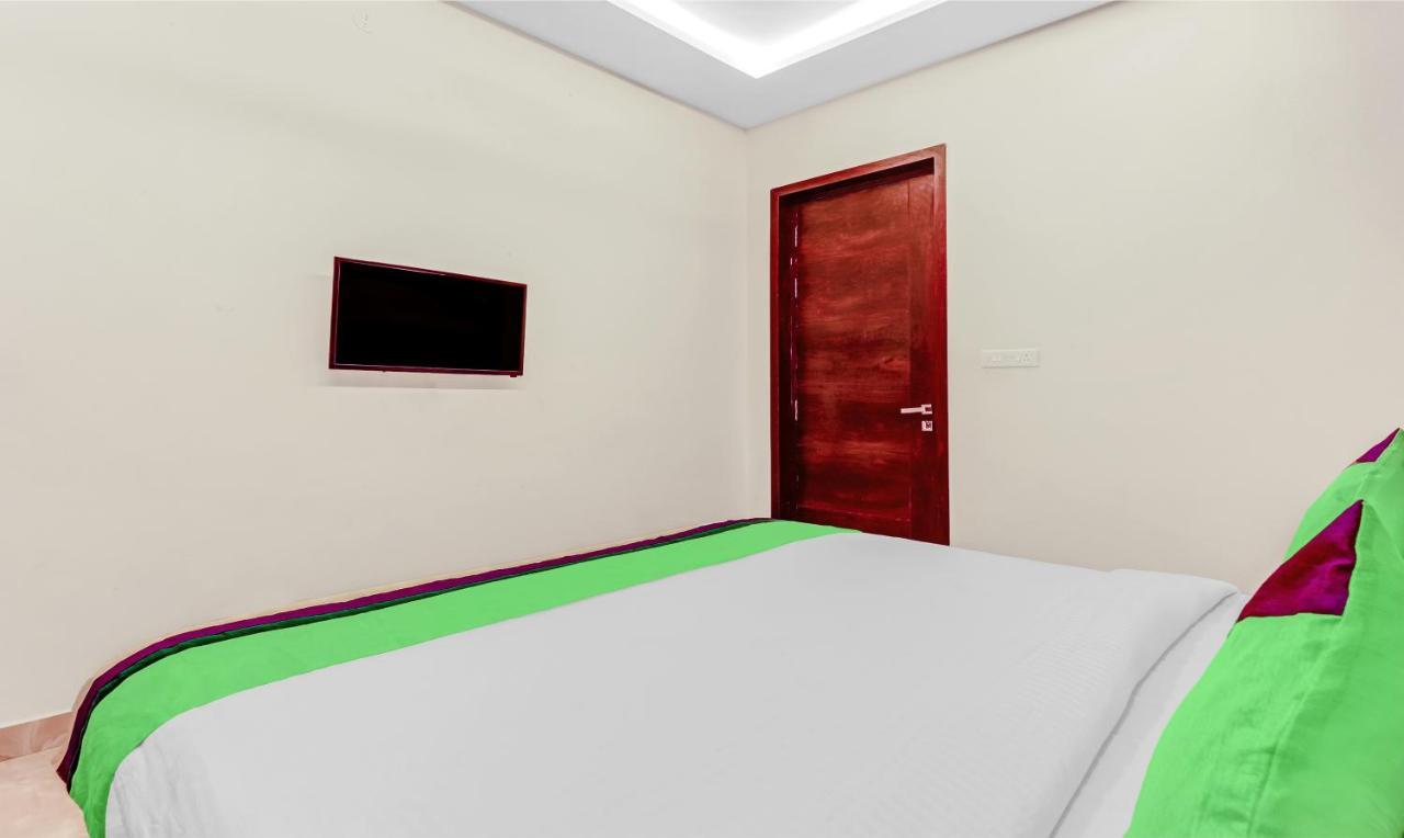 Treebo Trend The Butterfly Karthikeya Enclave Hotel Visakhapatnam Exterior photo